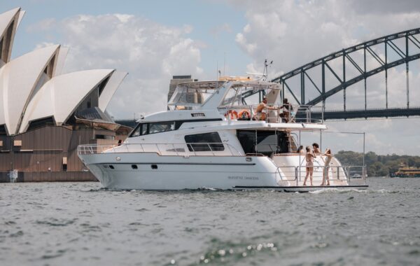 Boat Hire Enigma – Package for 41 Guests
