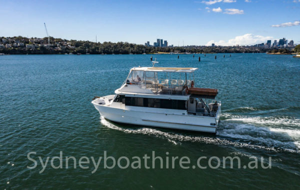 Why You Should Have Your Next Corporate Events In Sydney On A Private Charter. 